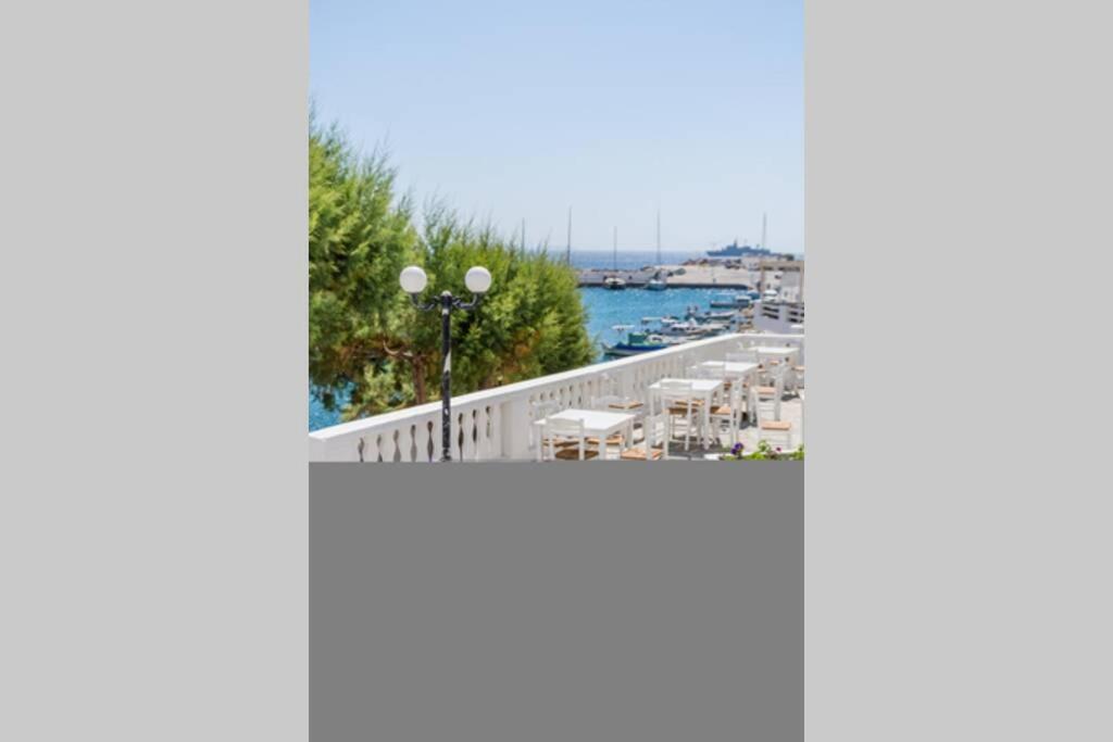 Casa Tholari Al Mare Villa Pera Gyalos ภายนอก รูปภาพ