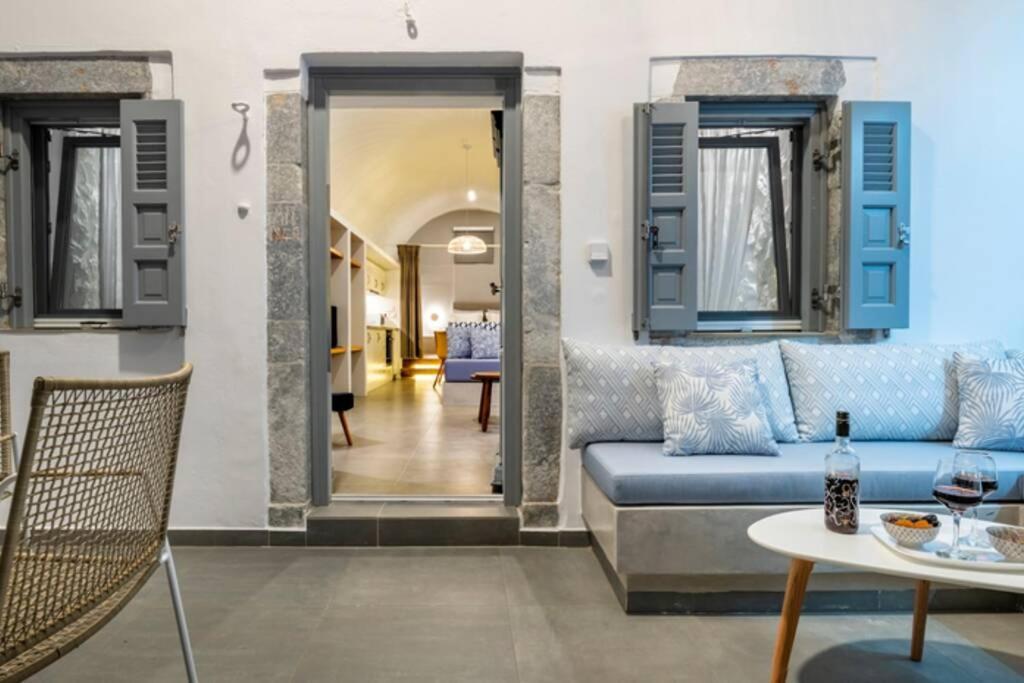 Casa Tholari Al Mare Villa Pera Gyalos ภายนอก รูปภาพ